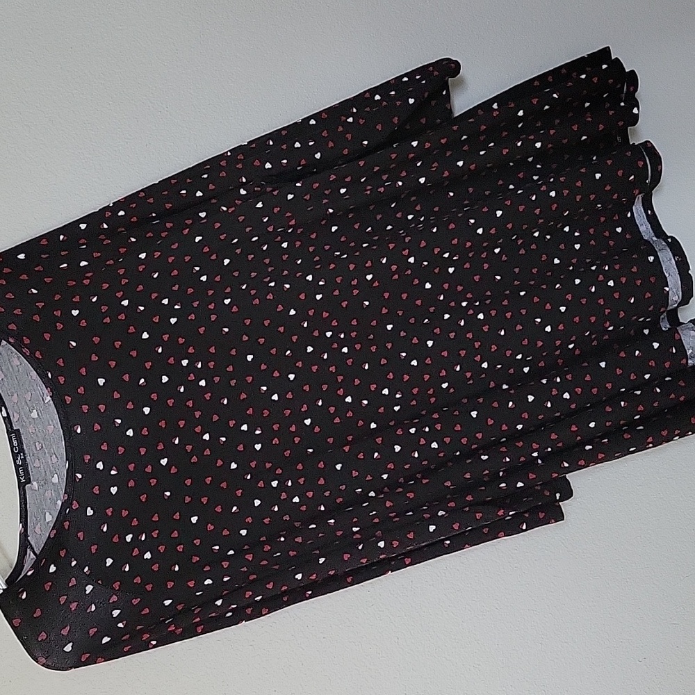 Small heart top